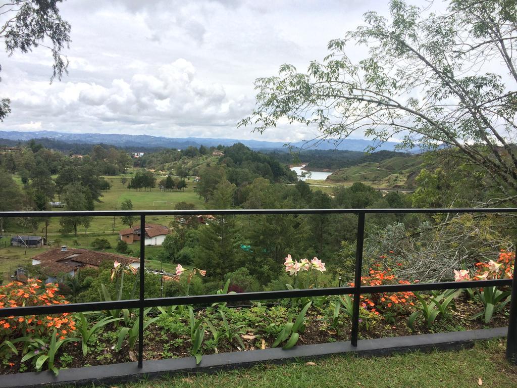 Cabanas El Retorno Guatape Exterior photo